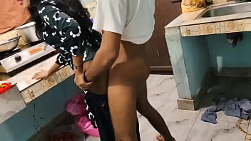 Bhabhi India Digilir Habis-habisan Sama Adik Ipar Yang Nafsu