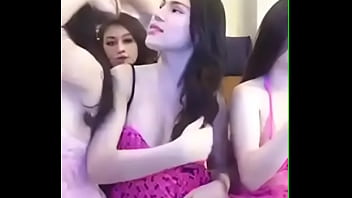 Gadis Tionghoa Seksi Lagi Asyik Main Sendiri