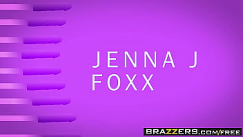 Payudara Besar Di Kantor, Jenna J Foxx Dan Xander Corvus Siap Menggila Dengan Kontol Besar