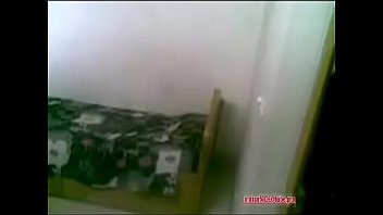 Gadis Desi Muda Yang Menggairahkan