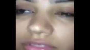Gadis India Seksi Yang Menggoda