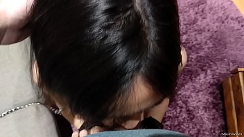 Gadis Orientalis Mengulum Kontolku Sampai Aku Memuntahkan Sperma Ke Dalam Mulutnya