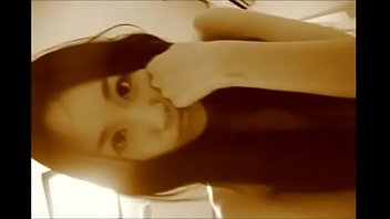 Kamera Panas Model Seksi China Merekam Aksi Menggoda Untukmu