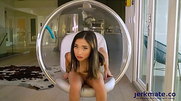 Avery Black Yang Imut Dan Seksi Dari Asia Memuaskan Nafsu Sendiri Untukmu Di Kamera Langsung Jerkmate