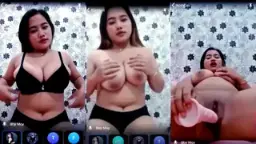 Moy Si Montok Buka Bh Lalu Coli Pakai Dildo Di Live Telegram