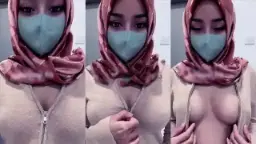 Syalifah Hijab Terbaru 8: Nikmatnya Sensasi Menyentuh Kulitmu Yang Tersembunyi