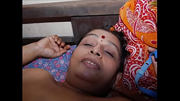 Milf India Yang Menggoda Dan Siap Memuaskan Hasratmu