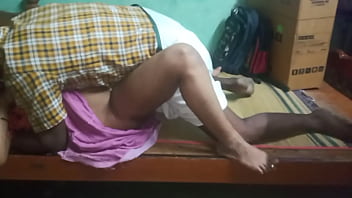 Puasin Nafsu Sama Tante Desa Hot Yang Bikin Video Mesum Di Rumah