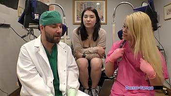 Tampa Yang Ganas Menggoda Mina Moon Di Siccos Dengan Rayuan Erotis