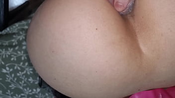 Hermanastra Memakai Kostum Seksi Penyihir Dan Membuat Kakak Tirinya Meledakkan Hasrat Di Mulutnya Yang Menggoda