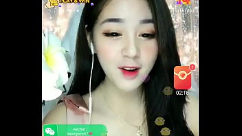 Gadis Asia Menggoda Di Uplive Dengan Siaran Panas Yang Bikin Nafsu