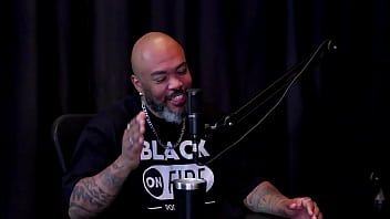 Merekam Adegan Panas Gay, Dapat Job Dari Teman Dekat Ibunya, Dan Gencar Promo Di Jalanan – Gabriell Rios (tonton Di: Sheer/red)