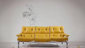 Gadis Fashionista Yang Siap Dihardcore Di Brazzers! Masukkan Kode Xvpromo Di Situs Resmi Untuk Diskon Eksklusif