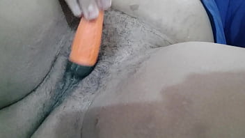 Gadis Arab Berkulit Hitam Manis Memuaskan Nafsunya Sendiri Dengan Obeng