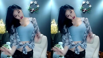 Gái Trung Quốc Uốn éo điên Cuồng Với Vũ đạo Nóng Bỏng Mê Hồn