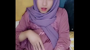 Solo Hijab Crossdress Yang Menggoda Dan Penuh Nafsu