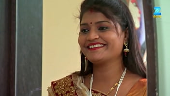 Pameran Pusar Seksi Dan Menggoda Dari Bintang Serial India