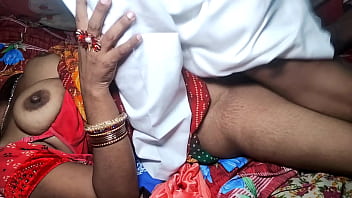 भारतीय देसी बीबी की गर्म हिंदी आवाज में जबरदस्त चुदाई
