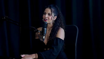 Sweet Karolzinha: Sem Tabus, Mas Com Medo De Vazar, Consulta A Mãe E Nunca Foi Num Swing (assista Em: Transparente/vermelho)