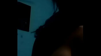 Desi Bhabhi Menggoda Dengan Aksi Telanjang Di Depan Kamera