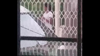 Tetangga Cewek Desi Langsing Ketahuan Lagi Ngentot