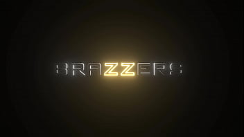 Menyambut Kamar 3 Milik White – Angela White / Brazzers / Tonton Lengkap Di Www.zzfull.com/taboo