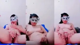 Colok Memek Pakai Botol Aqua Bekas