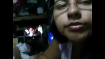 Gadis Seksi India Yang Menggoda