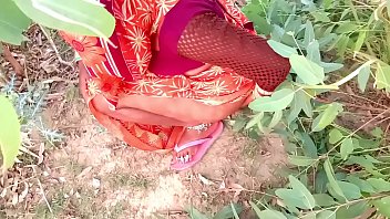 भाभी की गर्मी खेत में ही शांत होती है देवर के साथ