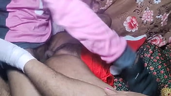 कocok Banget Nih, Liburan Natal Jadi Makin Panas Gara-gara Kakak Ipar Gue Yang Pertama Kali Digituin Abang Sendiri, Pake Salwar Suit Seksi Itu Lho!