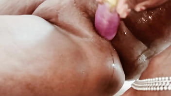 Gadis India Yang Menggoda Dengan Nafsu Yang Membara