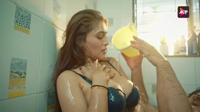 Kiski Chudai Hui Is Baar? Dekho Rangeen Kahaniyan 15 Ka Teesra Jamna Episode