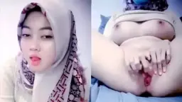 Nella Hijabers Masturbasi Dengan Ngangkang Dan Desahan Nikmat