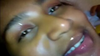 Wanita India Meneguk Sperma Pria Lain Dalam Video Porno Desi