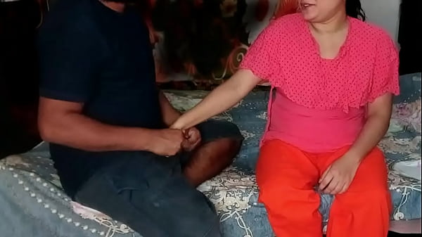 Pembantu India Menggoda Anak Perawan Secara Diam-diam