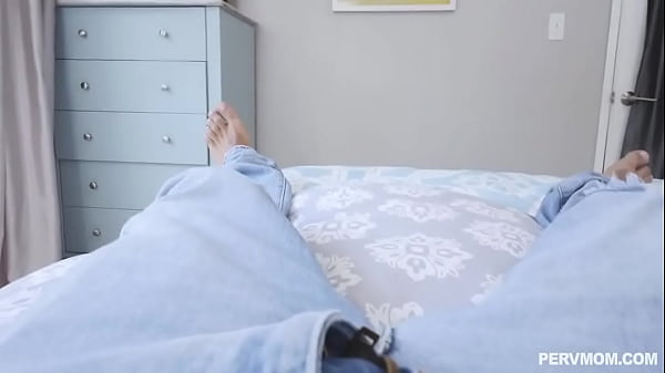 menggenjot ibu temen