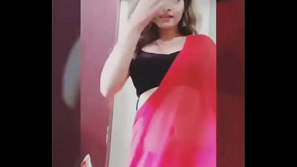 Istri Desi Cantik Dan Seksi Menari Telanjang Dengan Nafsu Membara