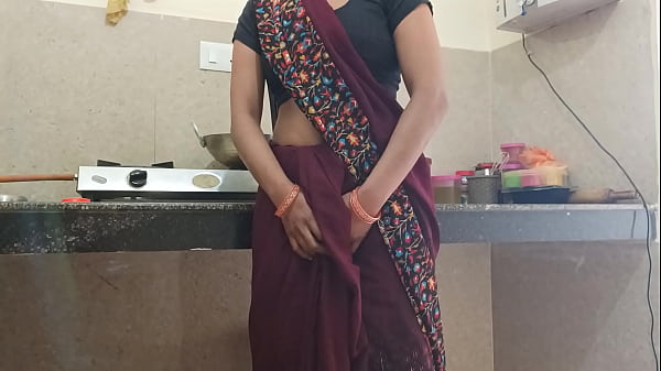 Bhabhi Desi Dusky Dari Desa Ngentot Di Dapur Dengan Suara Erotis Bahasa Hindi Yang Jelas