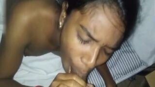 Nafsu Liar Perempuan Tamil Hampir Telan Kontol Kekasihnya Saat Bercinta
