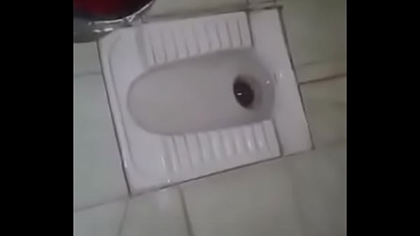 Pasangan Desi Panas Bercinta Di Kamar Mandi