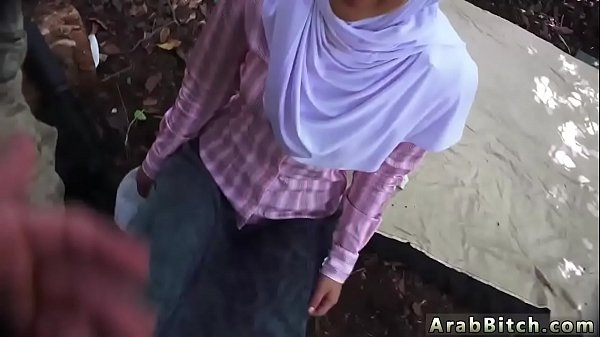 Arab Ganas Entaskan Cina Dan Murid Sekolah Di Ranjang Pengganti Rumah