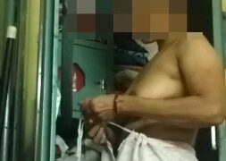 Video Bugil Total Mami Tamil, Sendirian, Bikin Makin Greget.
