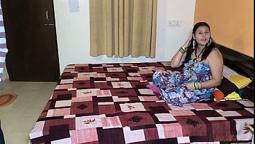 Gadis India Seksi Digoyang Keras Hingga Muncrat Di Dalam