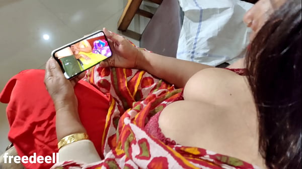Abang Lihat Adik Tiri Nonton Bokep India Bikin Makin Panas