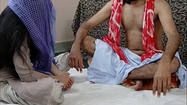 Impostor Baba Menggoda Bhabhi India Yang Panas Dan Menggairahkan