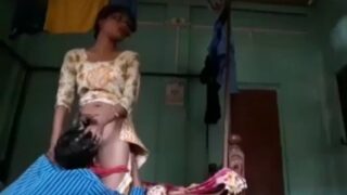 Adik Cewek Masih Smp Digasak Abang Bejat Di Kamar, Crot Di Dalem