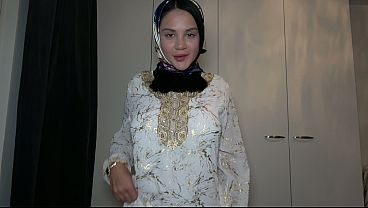 Pov – Ngentotin Adik Tiri Muslimah Romantis Pake Hijab