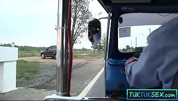 Ibu-ibu Thailand Jalanan Digaet, Dibawa Muter-muter Buat Main Basah