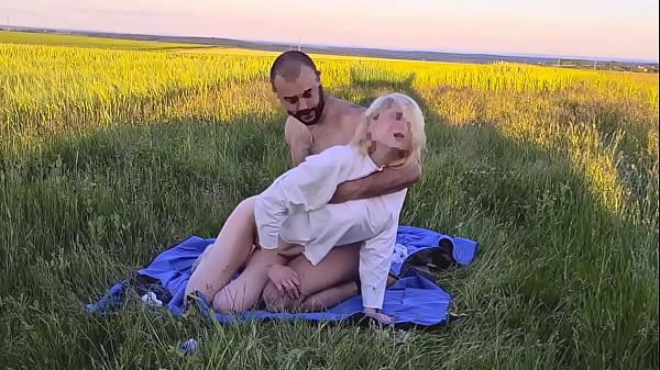 Public Anal Sex Blonde Russian Cewek Panas Telan Mani Hangat Langsung Dari Sumbernya Bonus 4of4