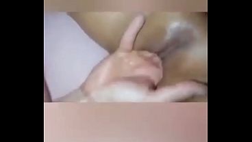 Jilat Memek Cewek Asia Sampe Basah Kuyup.